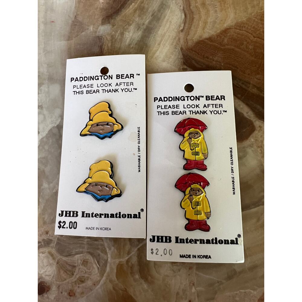 JHB NOS Paddington Bear Buttons: 4